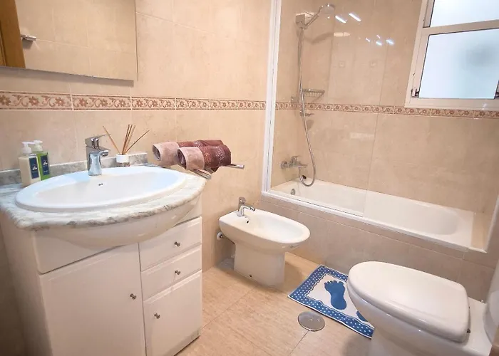 Central Apartment Beach Daire *